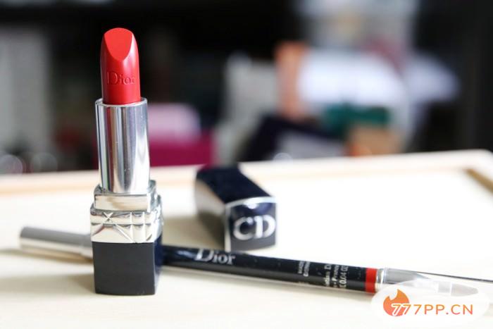 Christian Dior Rouge No. 999唇膏