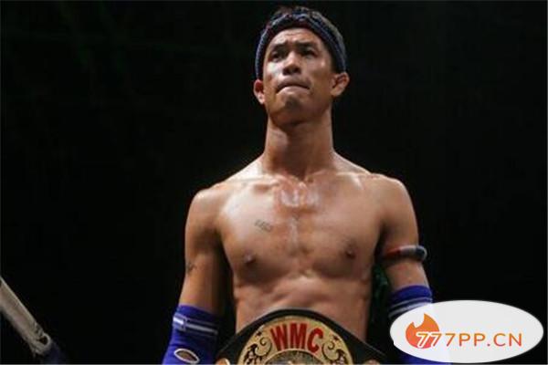 泰国拳击手前十名，耀威猜杀伤力很强，第一拳法惊艳四座