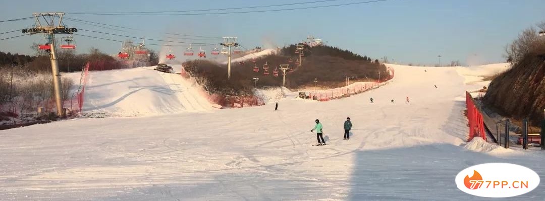 北京滑雪哪家强？不出京滑雪的正确姿势。（内含最全雪道图）