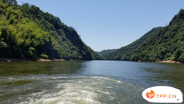 绍兴哪里好玩？来五洩风景区看瀑布