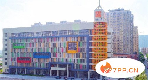 2020年中国十大丑陋建筑出炉，“丑建”到底能丑到何种地步？