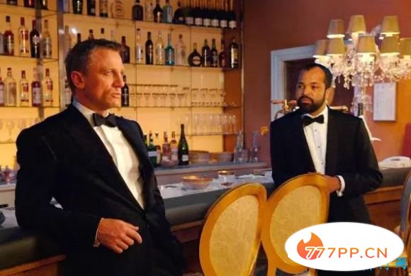 《007：大战皇家赌场》 (2006)